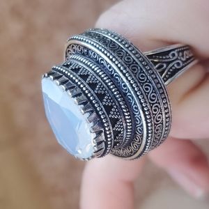 New Stunning Milky Opal 925 Silver Statement Ring.